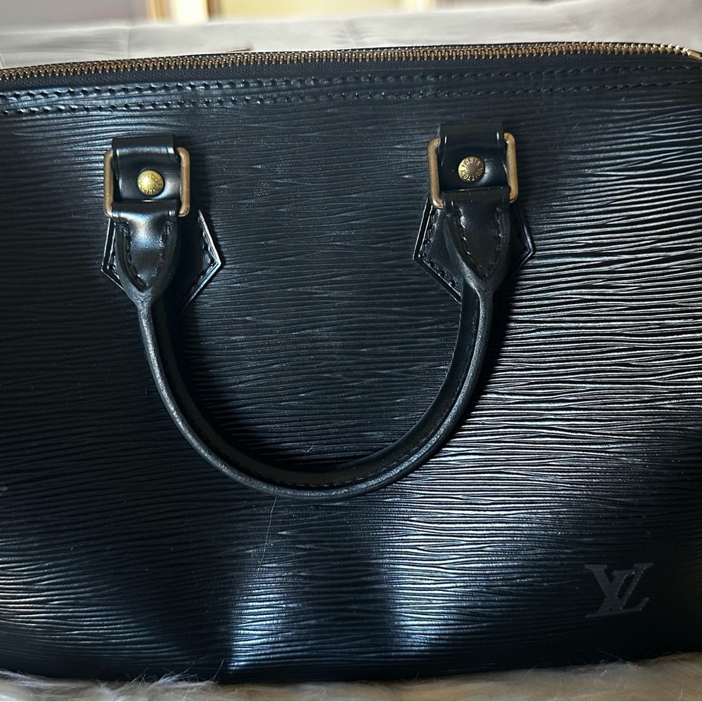 Louis Vuitton Textured Black Epi Leather Bag